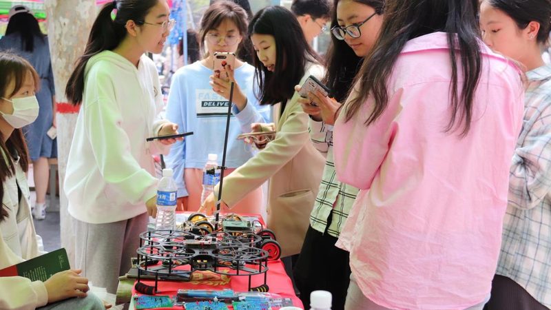 靠谱研发外包平台：如何选择与评估**